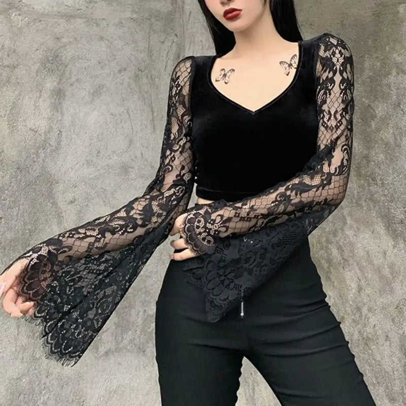 Lace top com manga longa de renda transparente estilo gótico