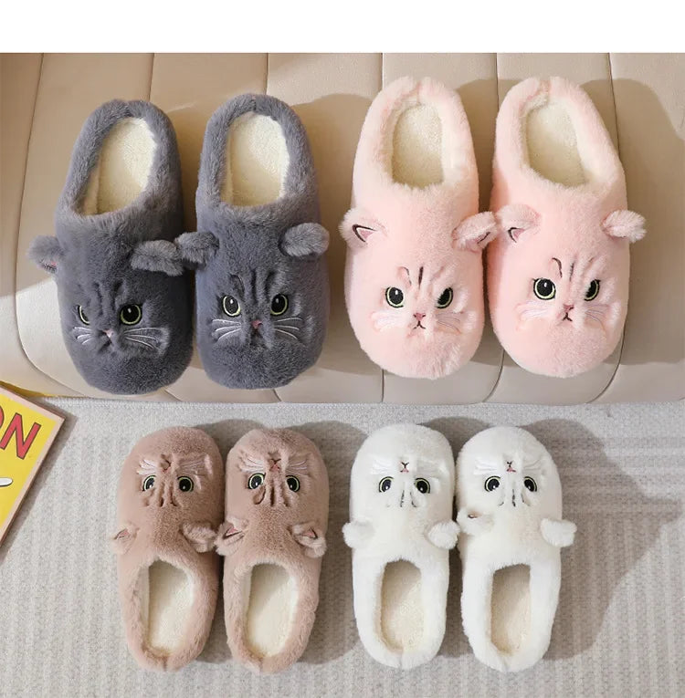 Chinelo felpudo de gato para casa