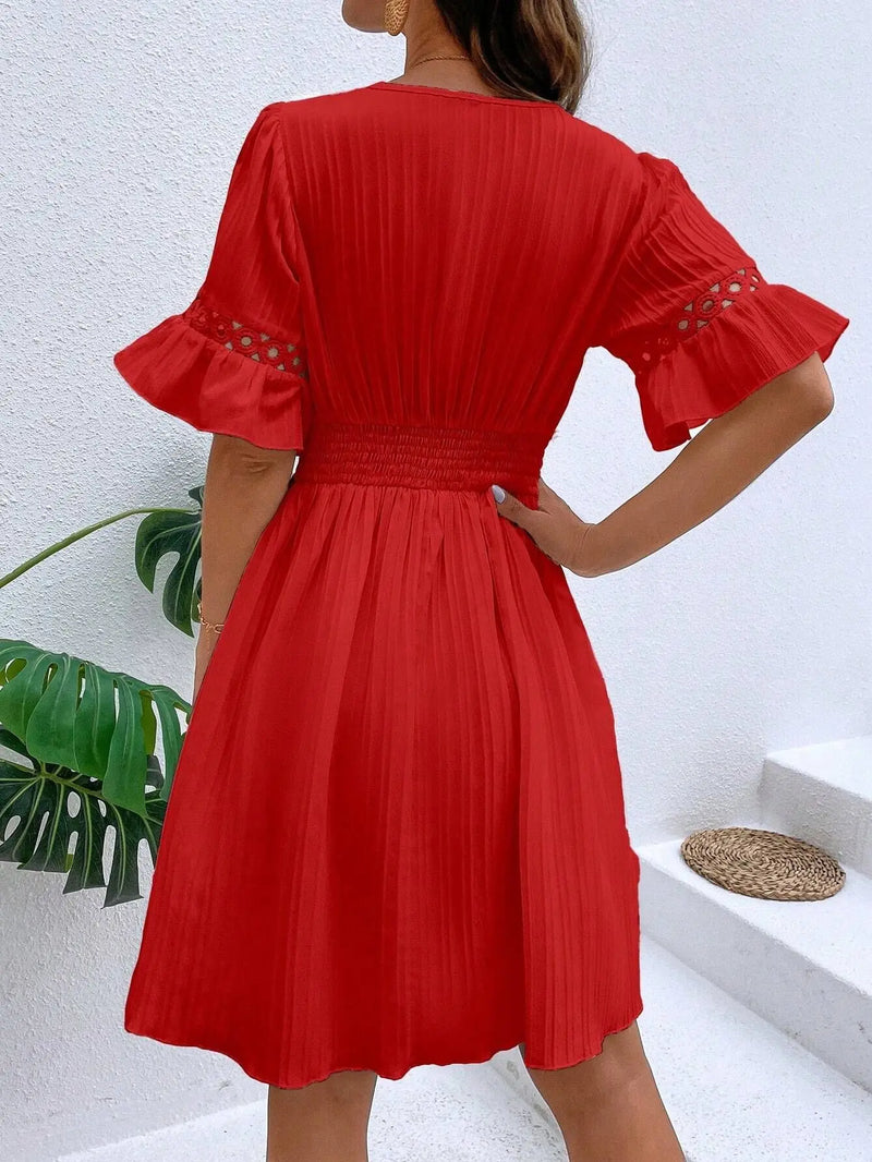 Vestido Praiano com renda e decote V