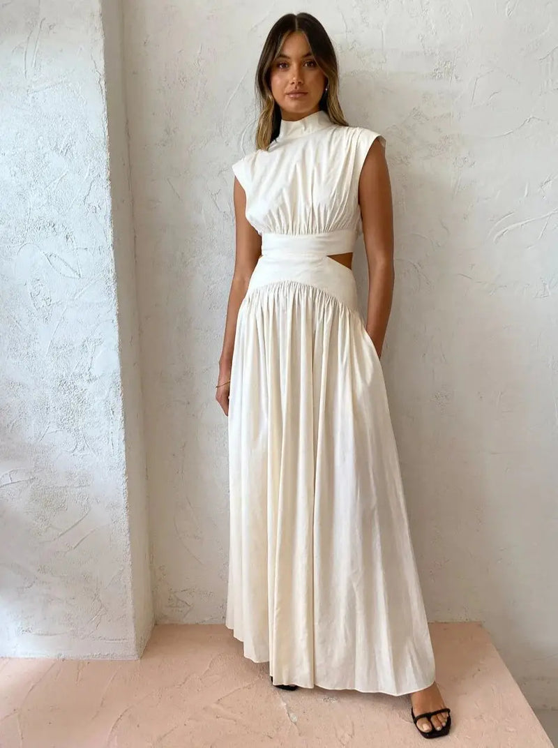 Vestido Branco Longo Plissado elegante